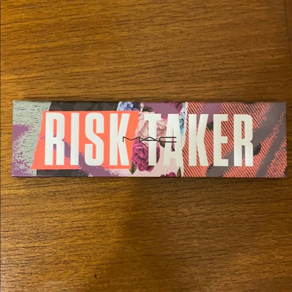 Makeup pallet - Picture 1 of 8